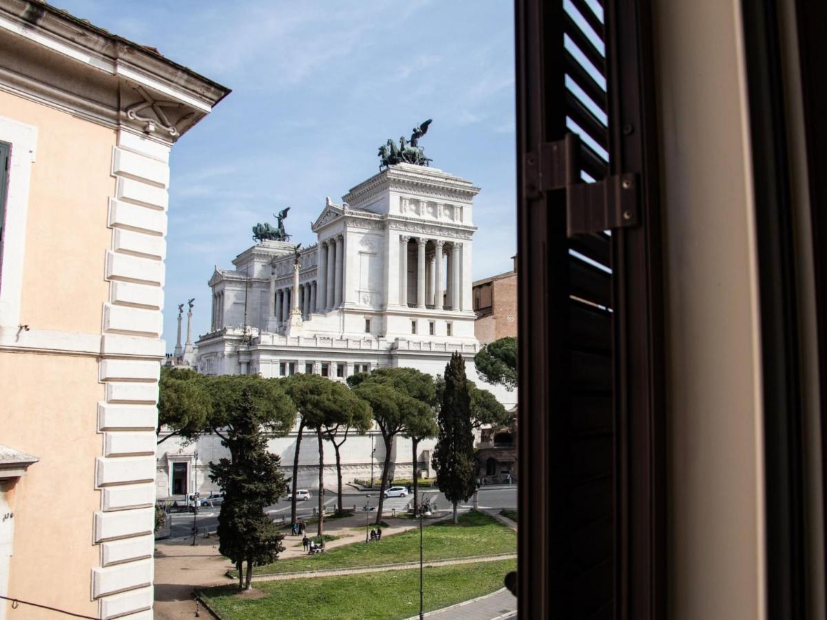 The Best Rent - Apartment With A View On Altare Della Patria Roma Esterno foto
