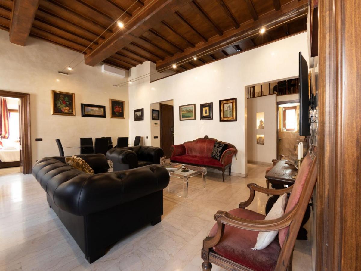 The Best Rent - Apartment With A View On Altare Della Patria Roma Esterno foto